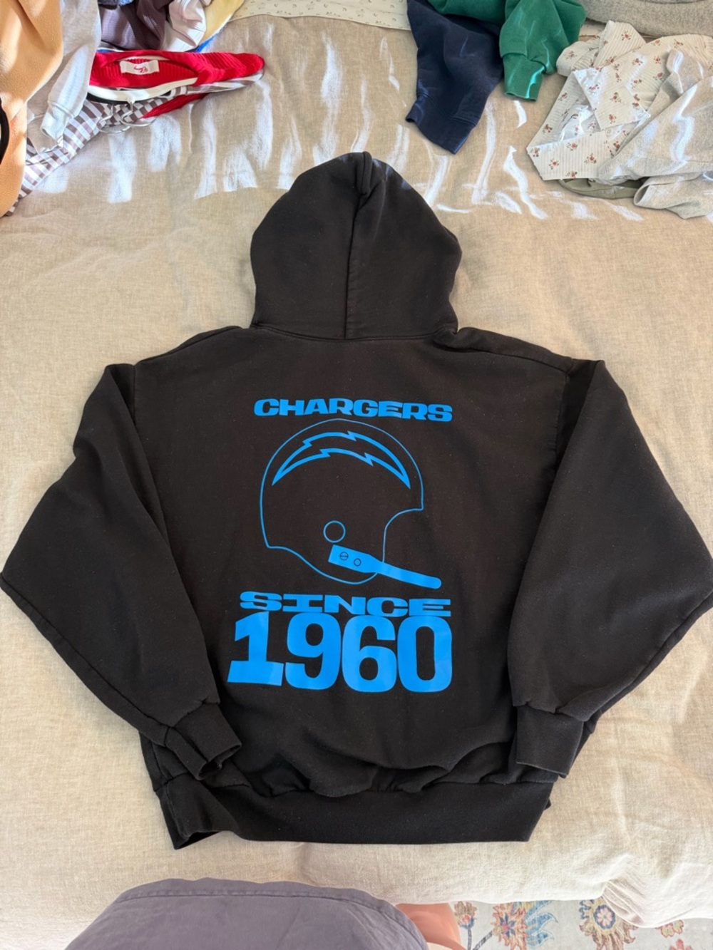 Vintage Los Angeles Chargers Hoodie in Black